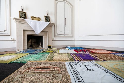 Islamitisch gebedsmoment nieuw academiejaar