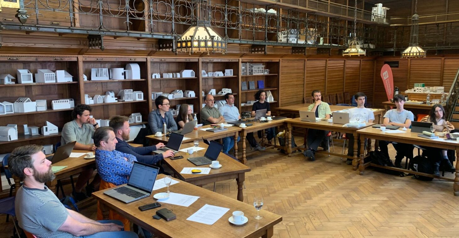 The first live meeting in Antwerp, Belgium