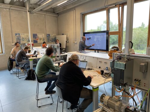 Control engineering workshop during the Tetra project Optiflex @ University of Antwerp